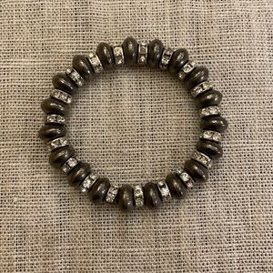 Pewter and fake diamond elastic beaded bracelet